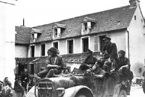 Browse German prisoners at Saint-Lambert-sur-Dives