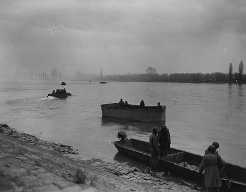 Amphibious tanks and crews crossing the Rhine