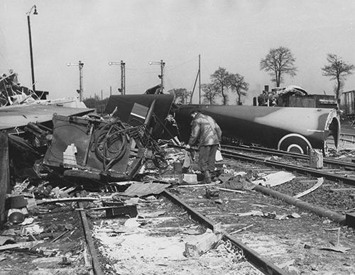 Wrecked glider and jeep at Hamminkeln