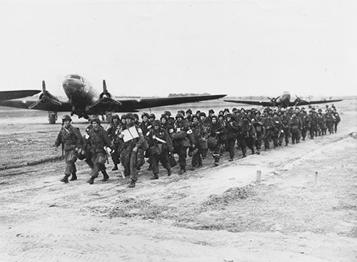 Paratroopers embarking for Varsity