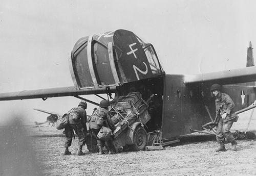 US soldiers of the First Allied Airborne Army