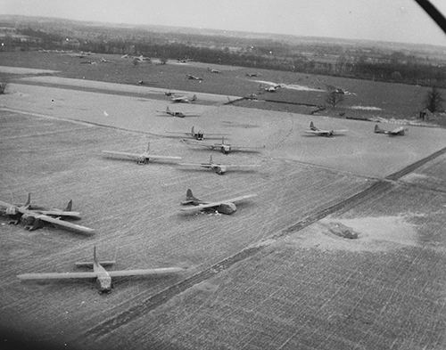 Aerial view of American gliders