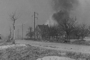 Men of 6th Airborne on route to Hammelkiln