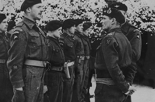 Montgomery inspects British Airborne Troops