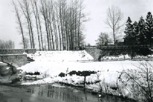 Browse Bailey bridges with one span in the Ardennes.