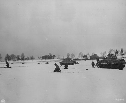 Members of 44 Armoured Infantry