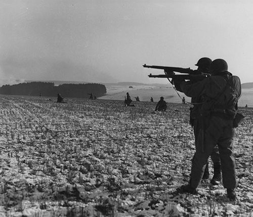 Infantrymen of the 10th Armoured Infantry Regt