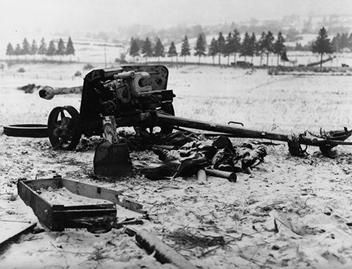 A 75mm PaK 40 gun overlooking Mabompre