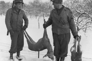 82nd Airborne soldiers hunting for deer