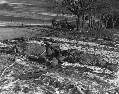 Dead american soldiers from the 25th Cavalry