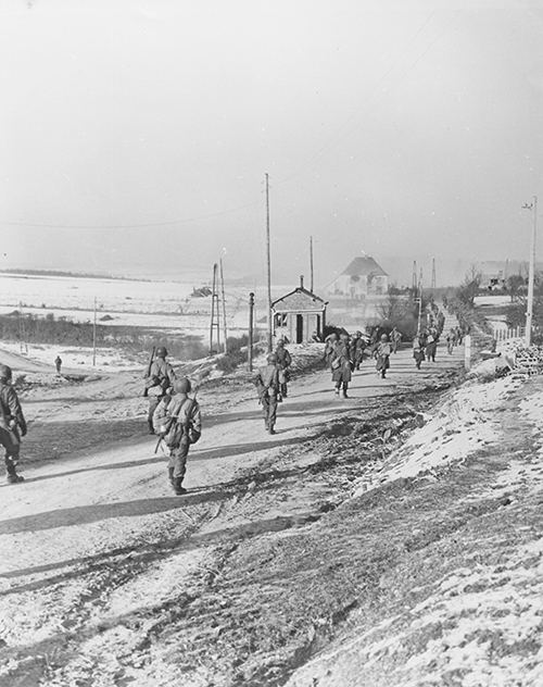 Members from the 137th Infantry Regiment